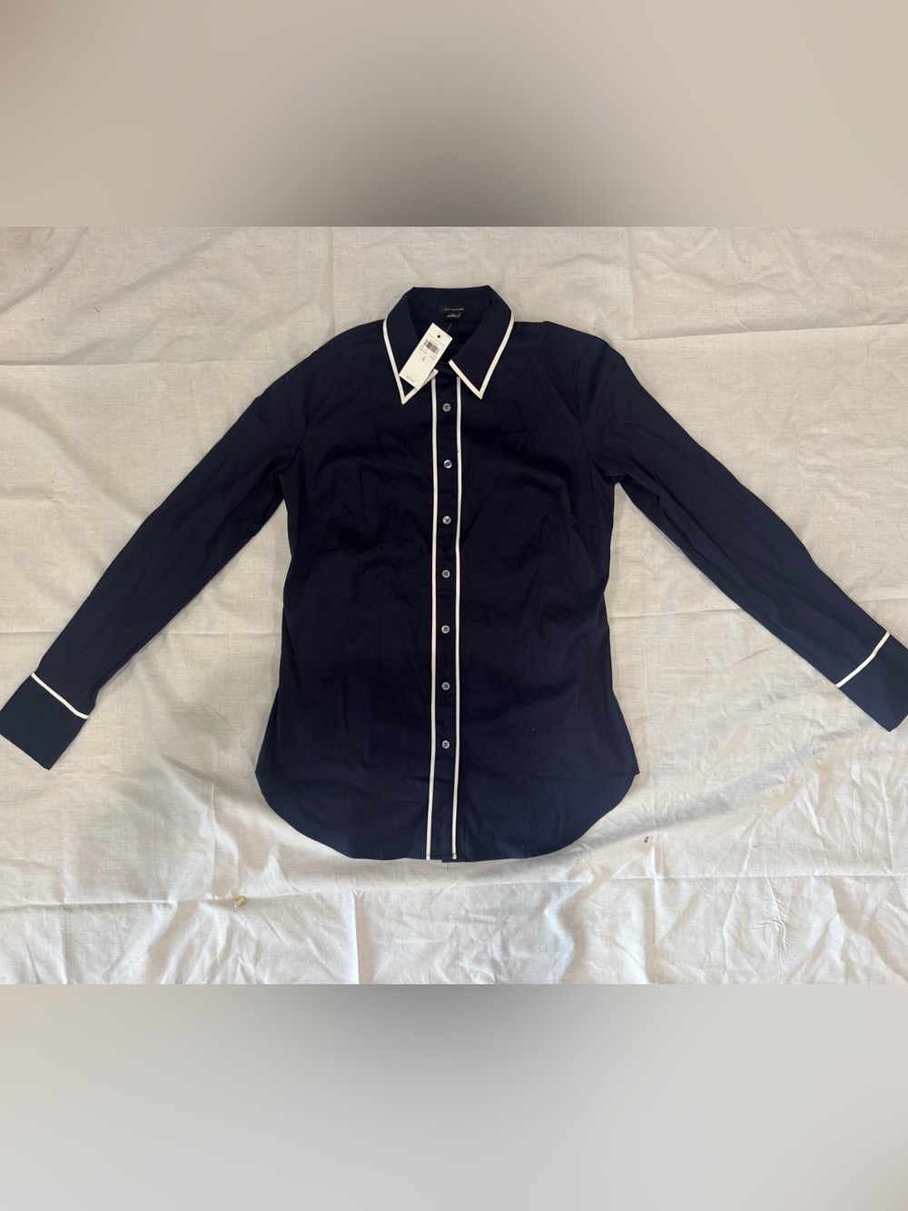 NWT Ann Taylor Size 4 Navy Piping Shirt Style 70110.